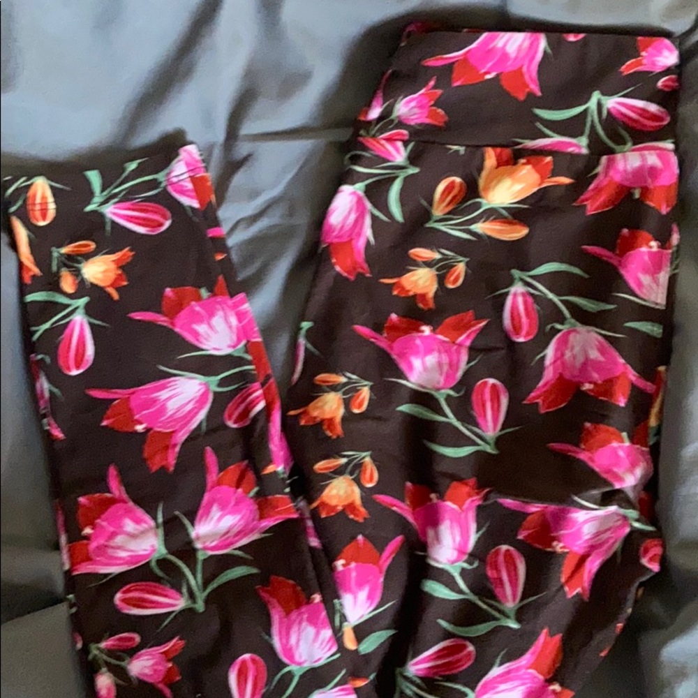 Cute Flower Print LuLaRoe One Size leggings